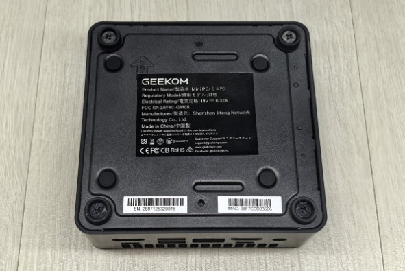 GEEKOM IT15 Mini PC Review – Power in a Compact Design